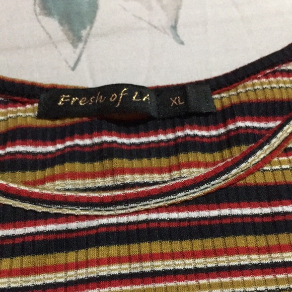 Striped crop top - Picture 2 of 4